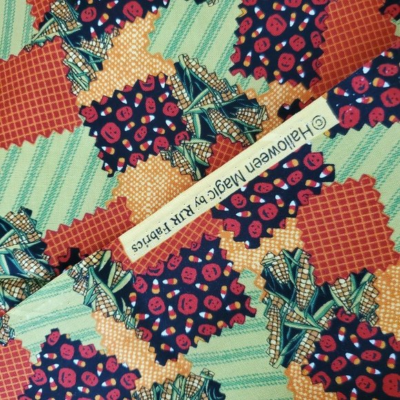 Fabric RJR Halloween Magic Patchwork Corn Pumpkin Quilting Cotton 2 yards 78X44 - Picture 5 of 5
